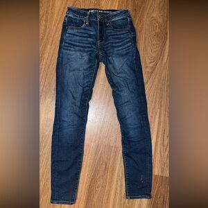 American Eagle size 2 skinny jeans